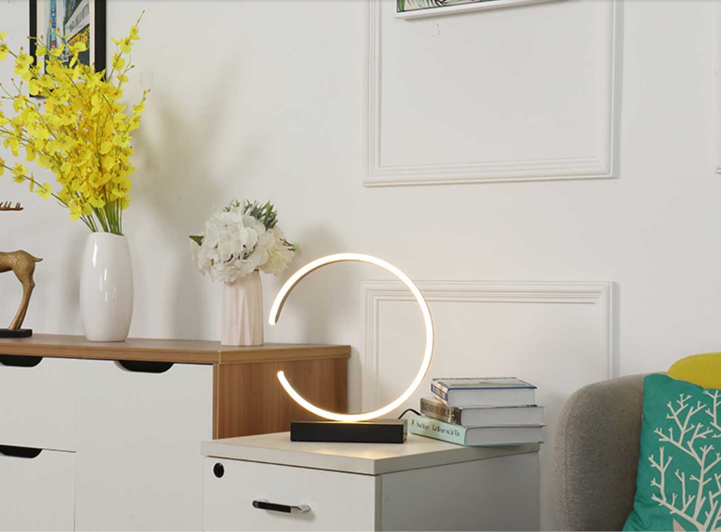 GIOVANNI Half Moon LED Monochrome Table Lamp