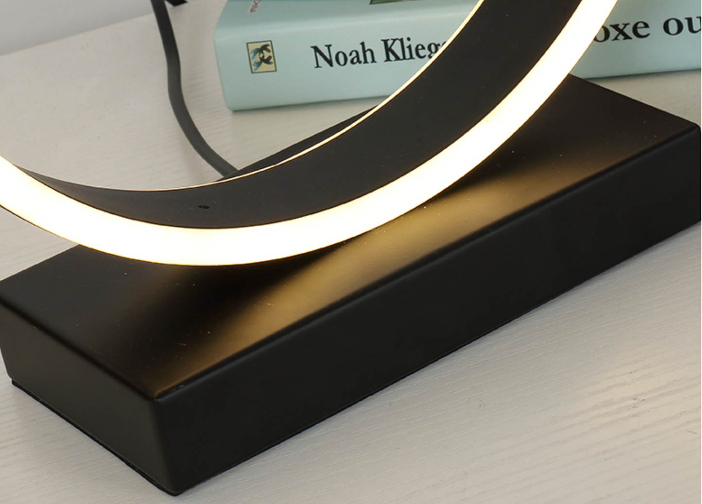 GIOVANNI Half Moon LED Monochrome Table Lamp