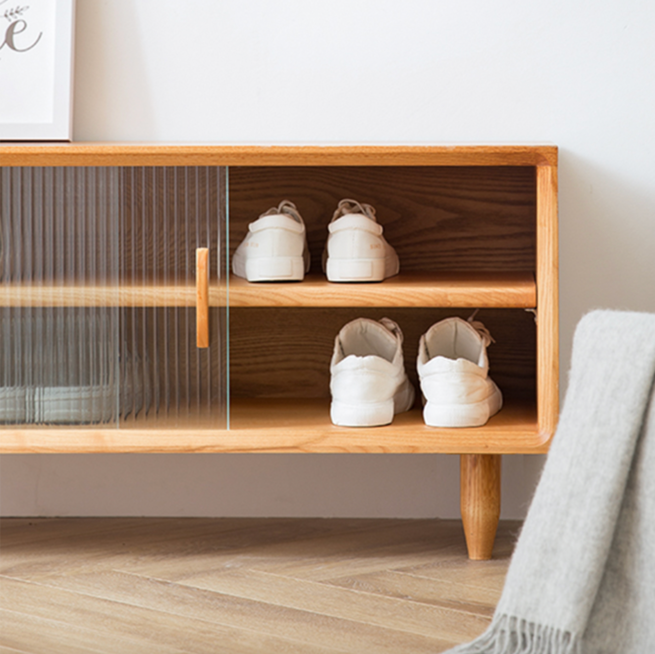 ARIAH Shoe Closet With Detachable Shelf