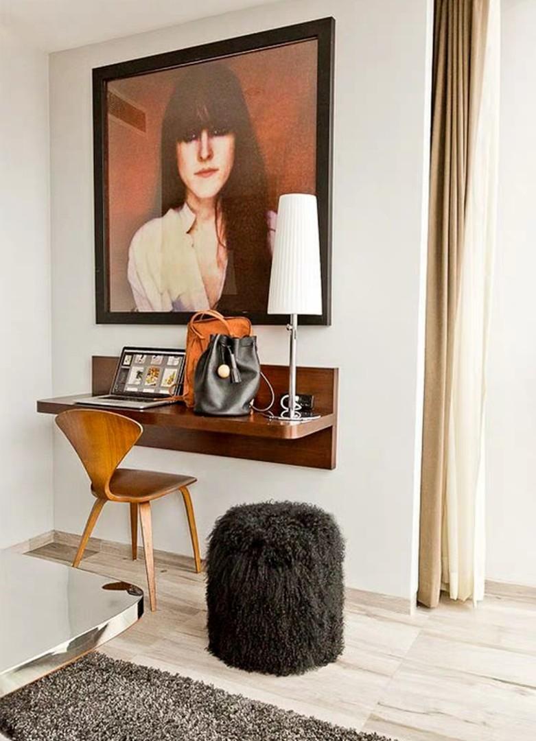 ELSIE Postmodern Walnut Dining / Bar Chair