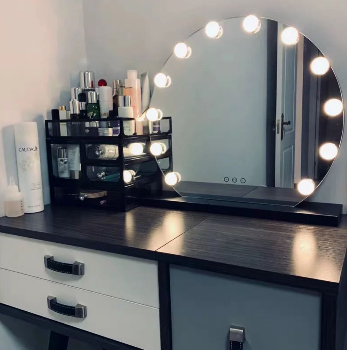 ELLIANA Spotlight Round LED Vanity Mirror