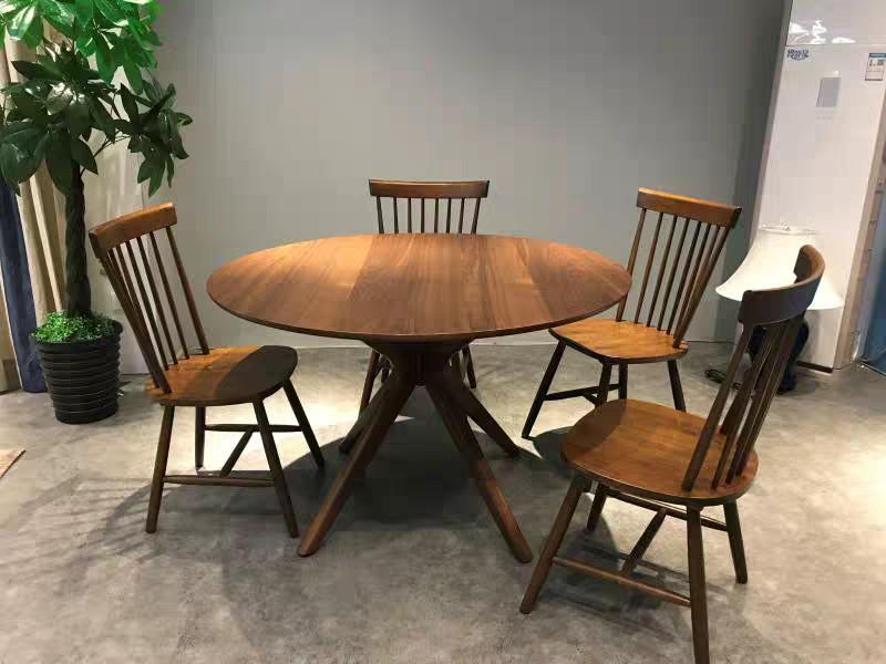 KENDALL Solid Wood Wishbone Round Dining Table