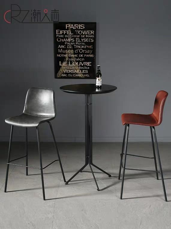 VICTORIA Vintage Faux Leather Bar Stool for Modern Industrial Home