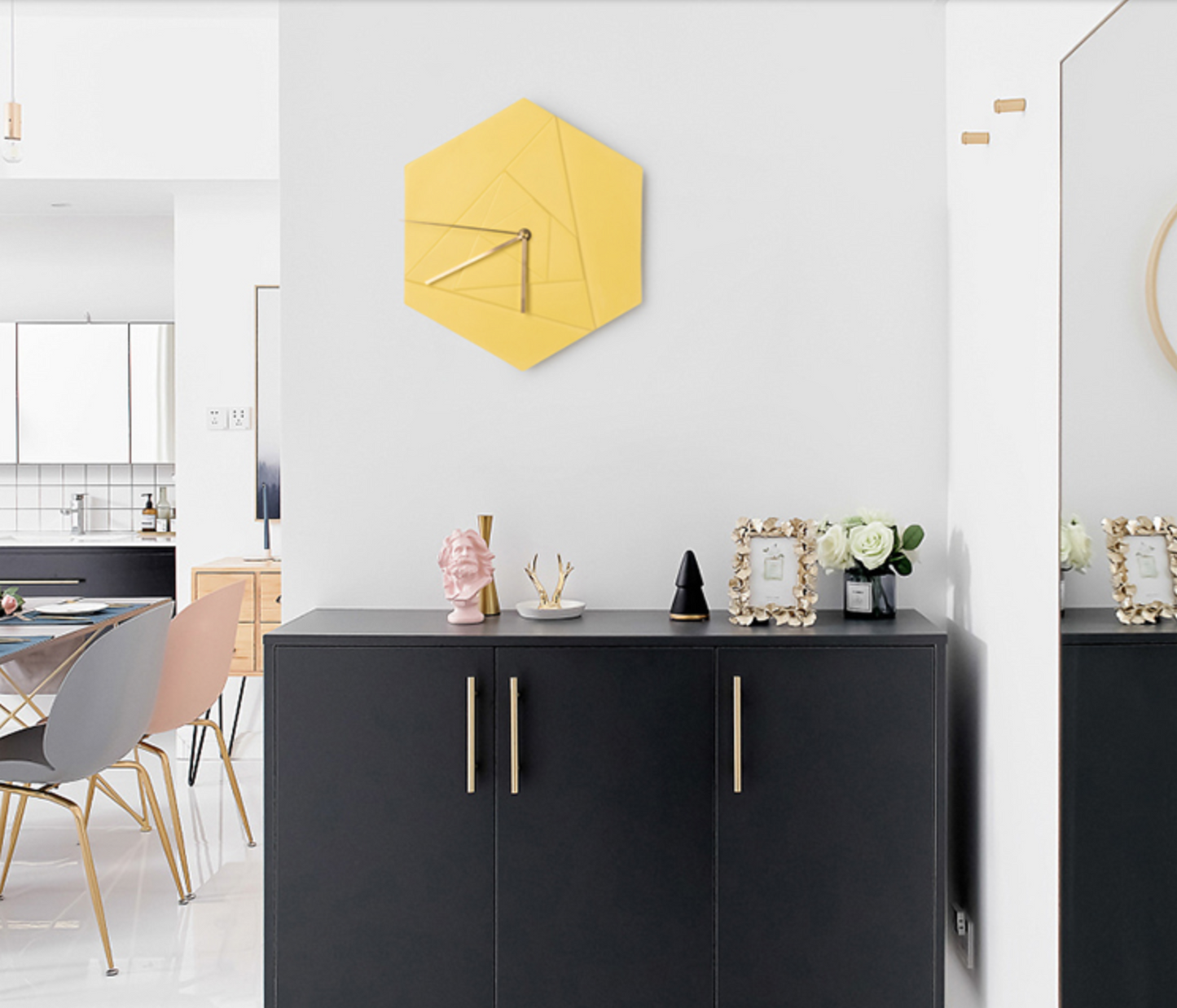 ALBAN Geometric Colour Style Pop Wall Clock