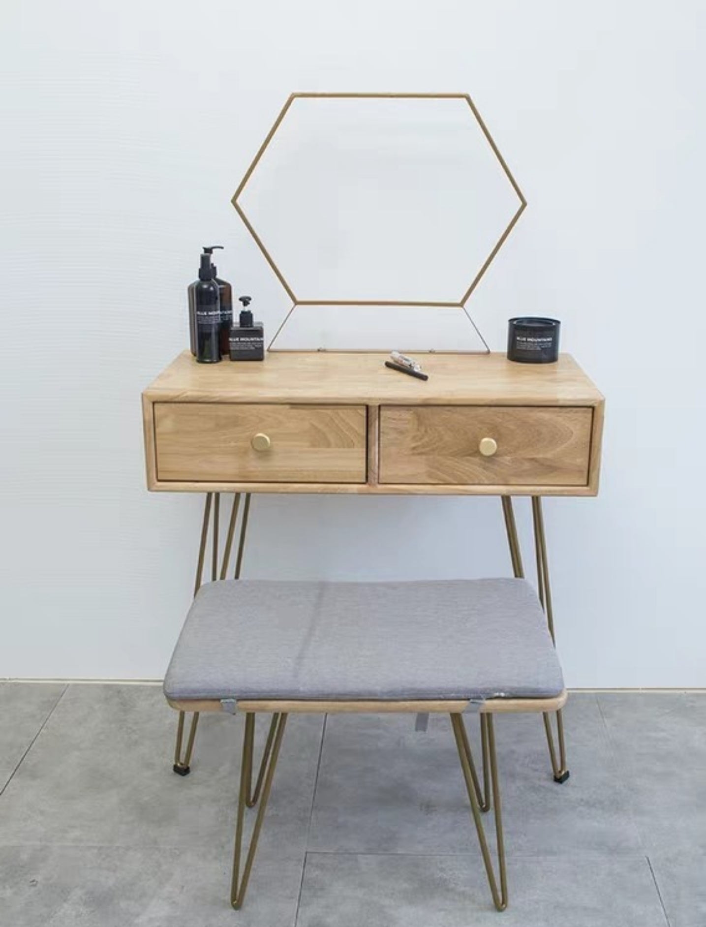 MARLEY Vintage Solid Wood Vanity Table Set