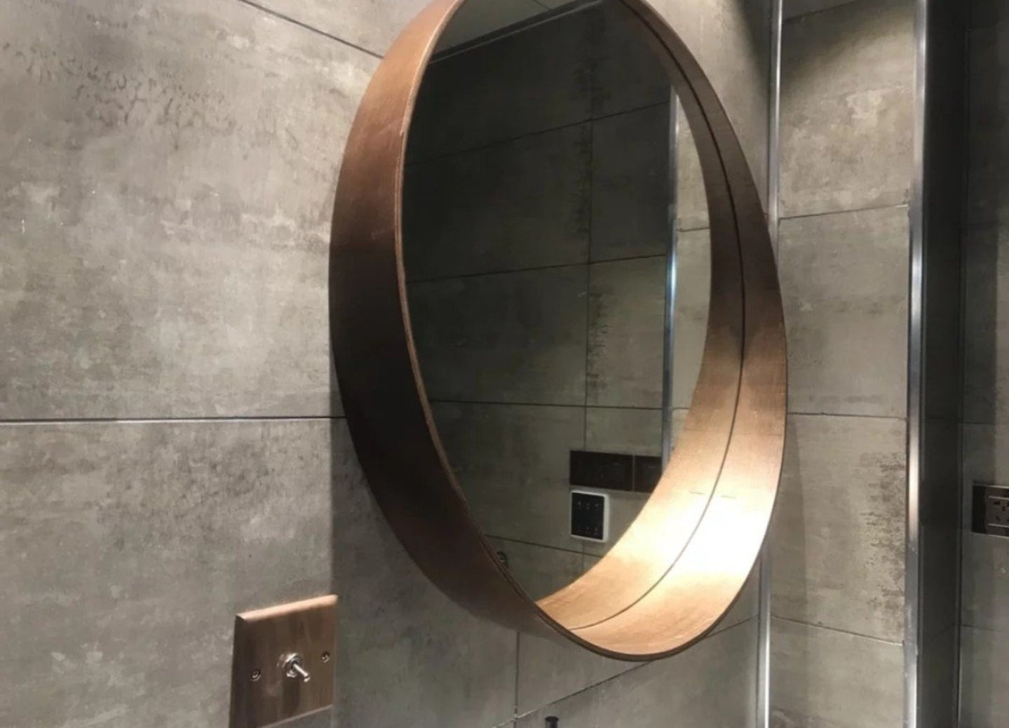 VIOLET Mirror Solid Wood Round Wall Mount Mirror