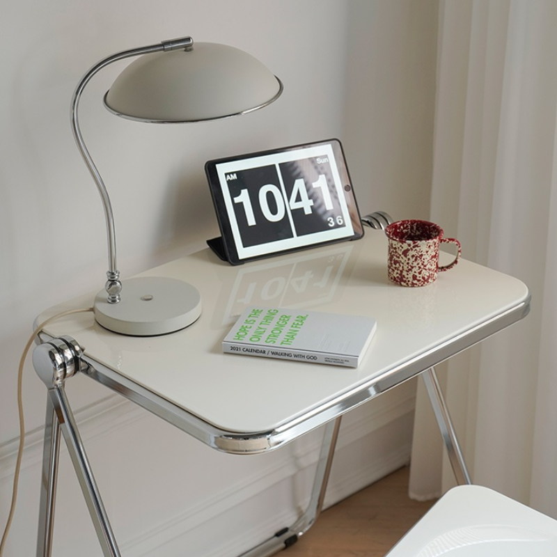 Carolyn Minimalist Folding Table Desk