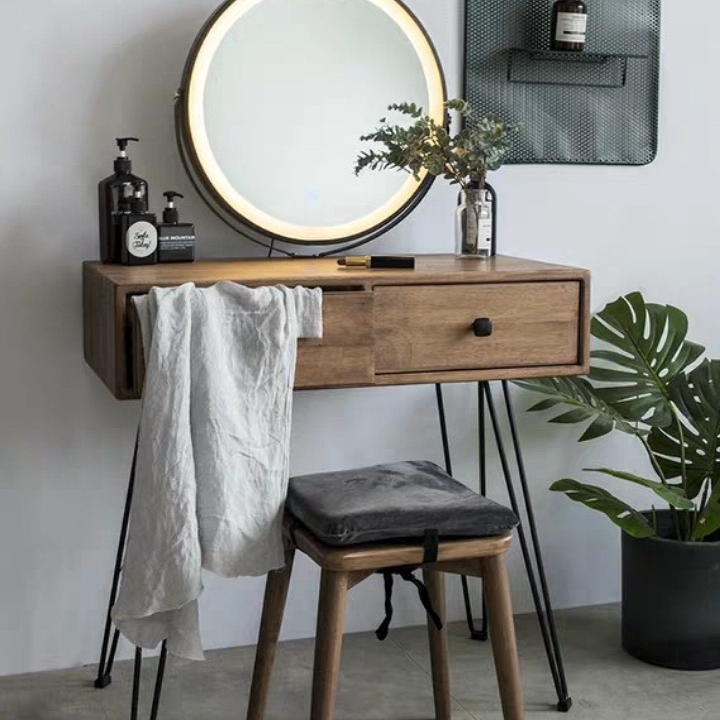 CHARLOTTE Vintage Scandi Solid Wood Vanity Table Set